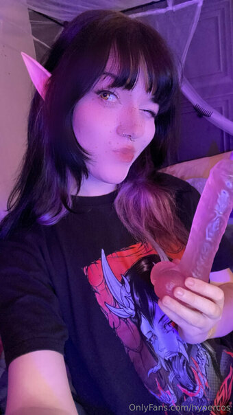 hypercos Nude Leaks Photo 11