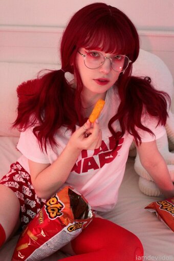 iamdevildoll Nude Leaks Photo 6