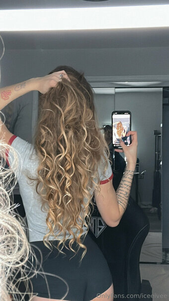 iceeivee Nude Leaks Photo 11