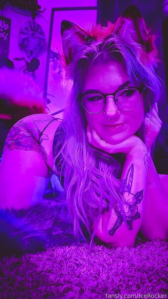 IceRocker / ThatIceRocker / dancing_gypsy Nude Leaks OnlyFans Photo 13