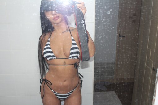 id_yllic_ Nude Leaks Photo 2