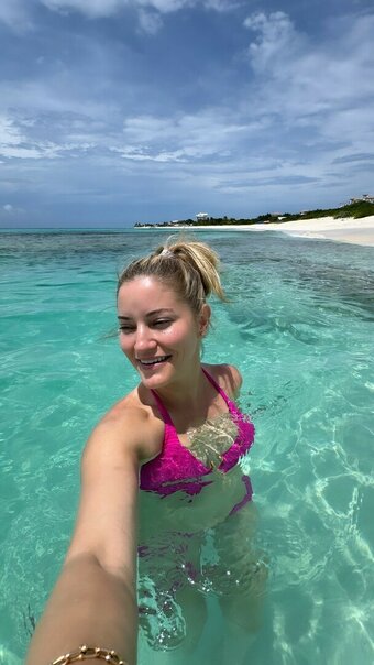 iJustine Nude Leaks OnlyFans Photo 13