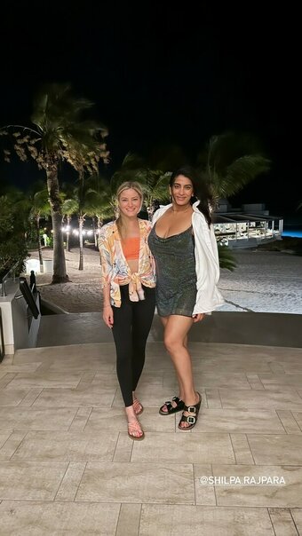 iJustine Nude Leaks OnlyFans Photo 14