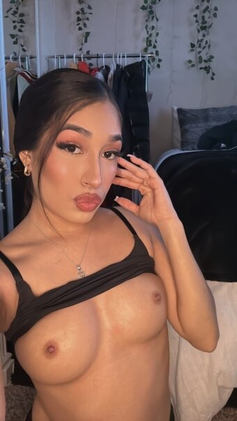 ijustneedee / ijustine Nude Leaks OnlyFans Photo 11