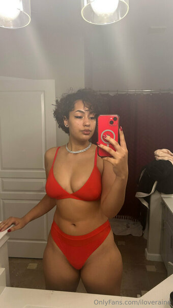 iloveraine Nude Leaks Photo 2