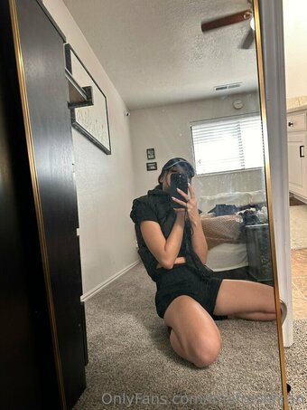 imafreshman Nude Leaks Photo 17