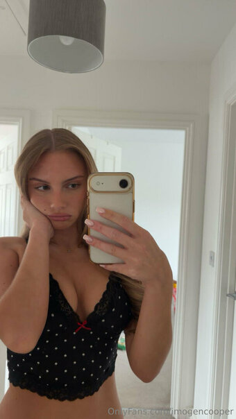 imogencooper Nude Leaks OnlyFans Photo 4