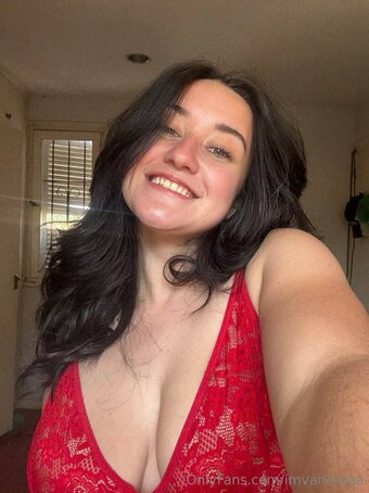 imvanessaa / imvanessa._ Nude Leaks OnlyFans Photo 5