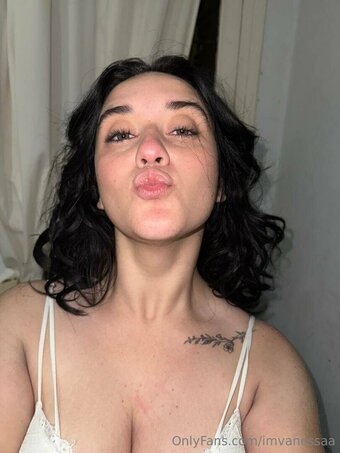 imvanessaa / imvanessa._ Nude Leaks OnlyFans Photo 17