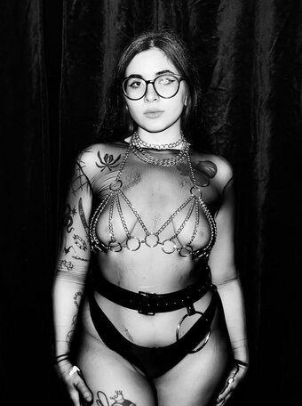 ineliide / inelide Nude Leaks OnlyFans Photo 2