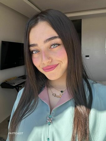 Inès Abdelli Nude Leaks Photo 13