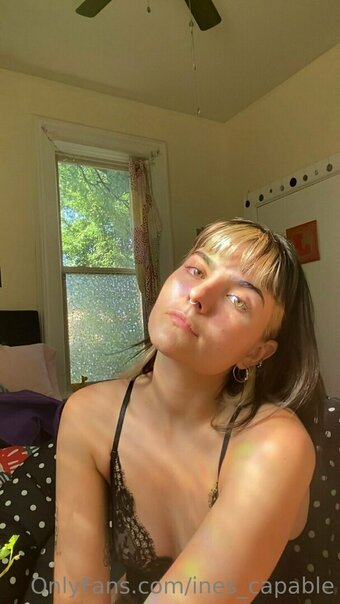 ines_capable Nude Leaks Photo 11
