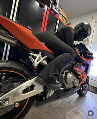 Initialelon / Megelonbox Nude Leaks Photo 6