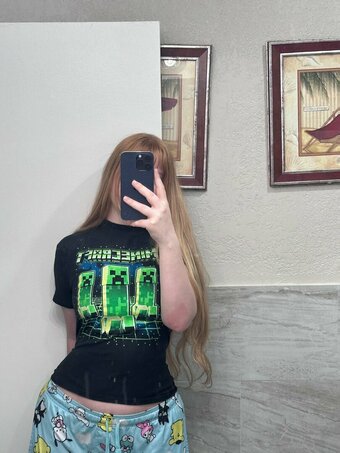 Initialelon / Megelonbox Nude Leaks Photo 18