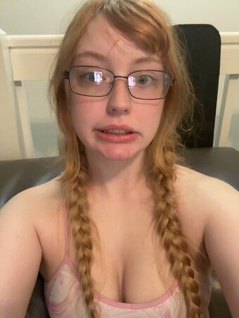 Initialelon / Megelonbox Nude Leaks Photo 21