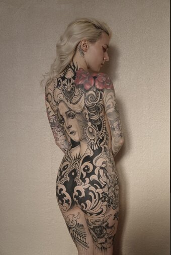 inkedlolita / inkedl0lita Nude Leaks Photo 12