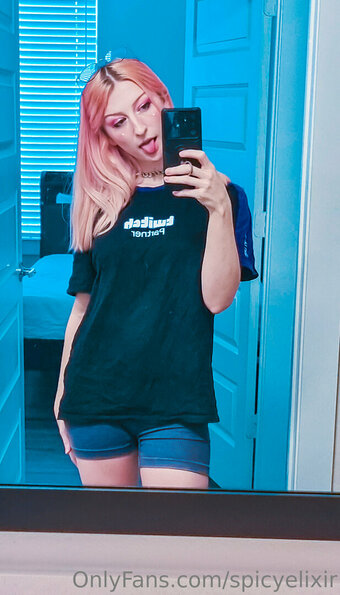 InnocentElixir / austinsummer Nude Leaks OnlyFans Photo 6