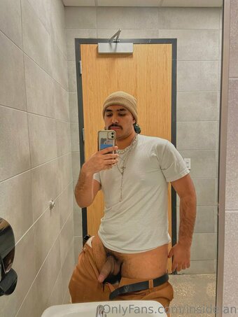 insideian Nude Leaks Photo 4