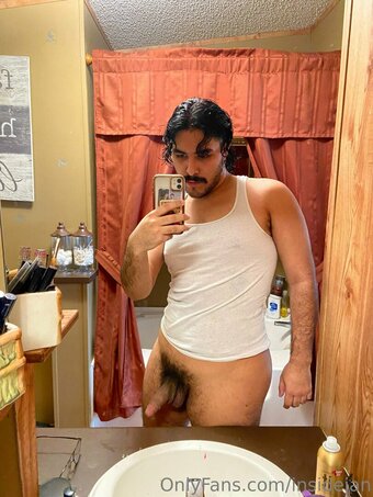 insideian Nude Leaks Photo 8