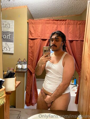 insideian Nude Leaks Photo 9