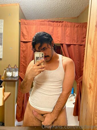 insideian Nude Leaks Photo 10