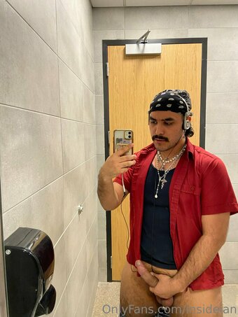 insideian Nude Leaks Photo 25