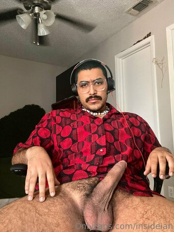 insideian Nude Leaks Photo 29