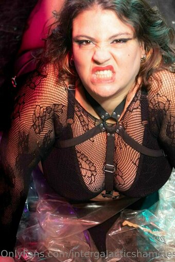 intergalacticshameless Nude Leaks Photo 14