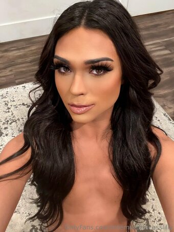 internetprincesslilly Nude Leaks Photo 2