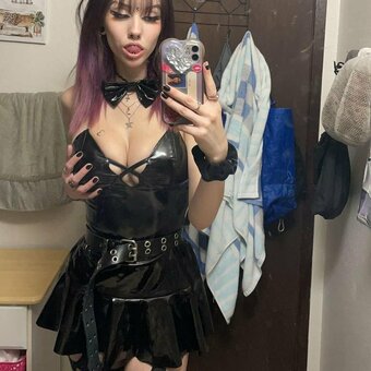 ipukeglitter420_ / ipukeglitter._ / ipukeglitter420 / kaitlin perez Nude Leaks Photo 5