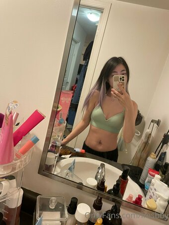 iresbby / Seritonin_ / _seritonin Nude Leaks OnlyFans Photo 10