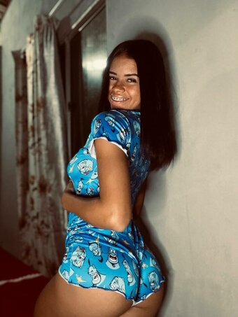 Iris Lopes / fadinhaoriginal32 / iriislopes25 / irishlopes / irislopes75 Nude Leaks Photo 1