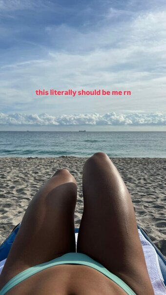 Iris Yang / dyaknowabrother / https: / miss_iris / narplifecrisis Nude Leaks Photo 1