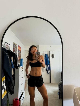Iris Yang / dyaknowabrother / https: / miss_iris / narplifecrisis Nude Leaks Photo 19