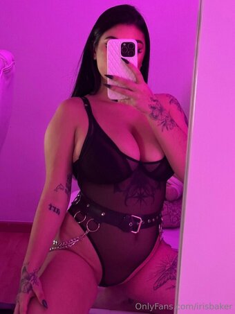 irisbaker Nude Leaks Photo 6