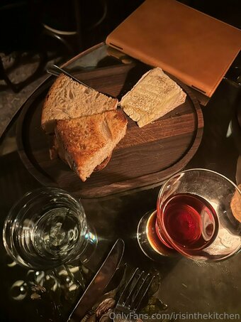 irisinthekitchen / iriskitchen.ig Nude Leaks OnlyFans Photo 10