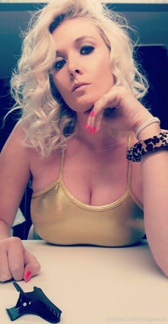 irisqueen28 Nude Leaks Photo 2