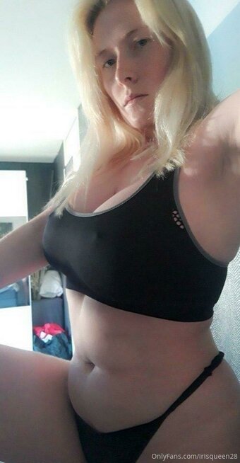 irisqueen28 Nude Leaks Photo 28