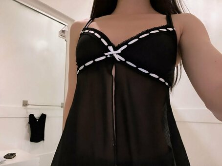 Irltinygf Nude Leaks Photo 9