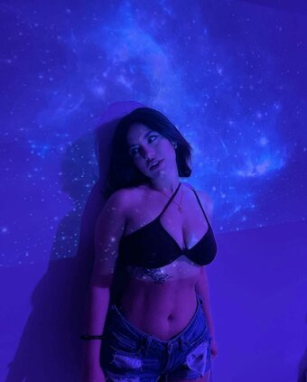 Isabel Neru / isabelneru / neruisabel Nude Leaks OnlyFans Photo 9