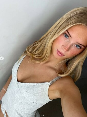 islabarrow_ Nude Leaks Photo 2