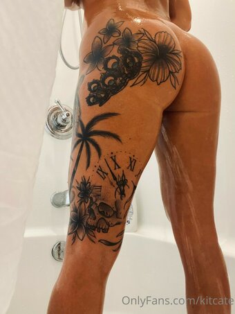 it-kit / kitfarrin / theitkit Nude Leaks OnlyFans Photo 29