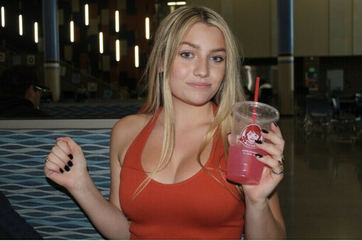 Itsadelecash Nude Leaks Photo 15