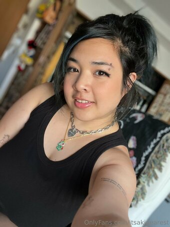 itsakidearest Nude Leaks Photo 1