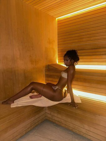 itsfisaaa / Nafisa Nude Leaks Photo 7
