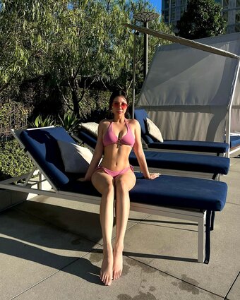 itshellovee / Victoria Vee Nude Leaks Photo 21