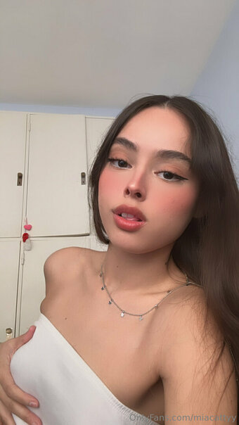 itslillyth Nude Leaks Photo 8