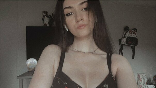 Itsmalic3 / Itsmalice Nude Leaks Photo 17