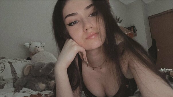 Itsmalic3 / Itsmalice Nude Leaks Photo 20