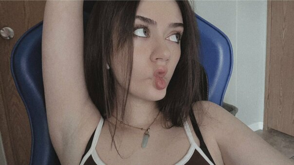 Itsmalic3 / Itsmalice Nude Leaks Photo 25